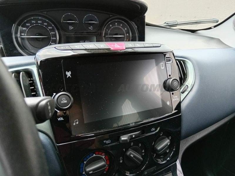 Lancia Ypsilon Ypsilon 1.0 firefly hybrid Platino s&s 70cv