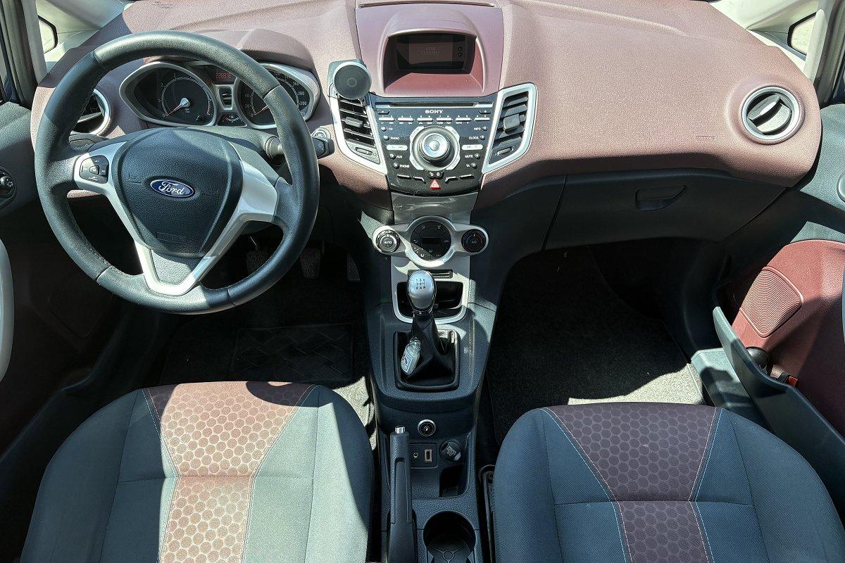 FORD Fiesta 1.4 5 porte Bz.- GPL Titanium