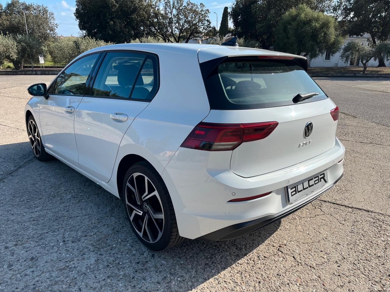 Volkswagen Golf 2.0 TDI 116 CV Life*Navi*