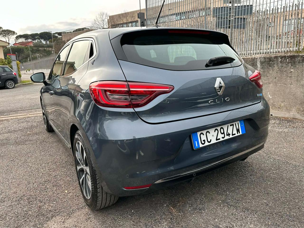 Renault Clio Full Hybrid E-Tech 140 CV 5 porte Intens