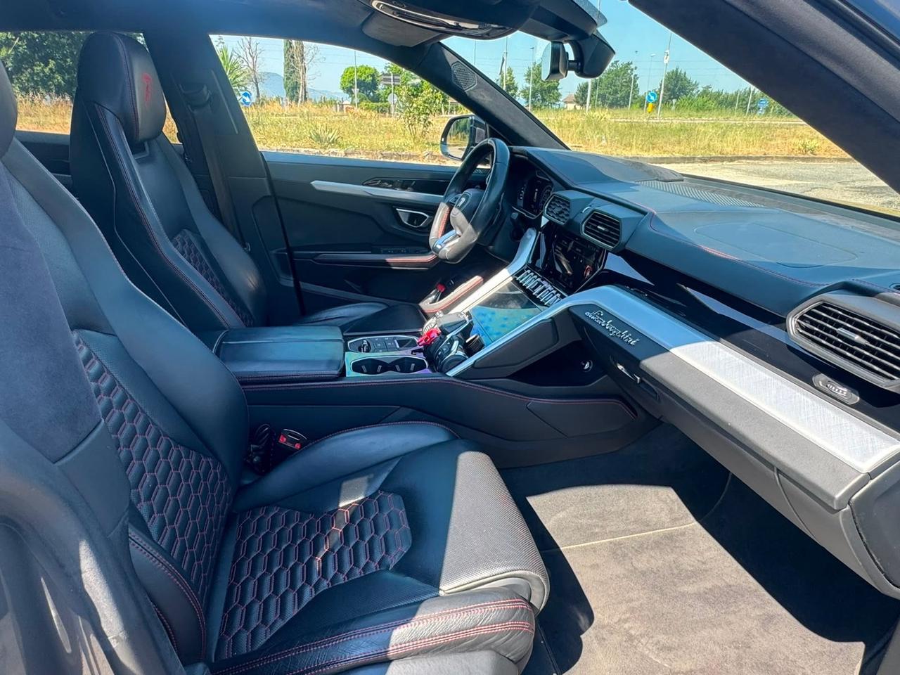 Lamborghini Urus 4.0 italia accetto permute iva compresa