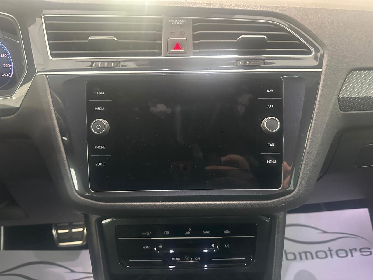 Volkswagen Tiguan 2.0 TDI 150 CV SCR DSG 4MOTION R-Line