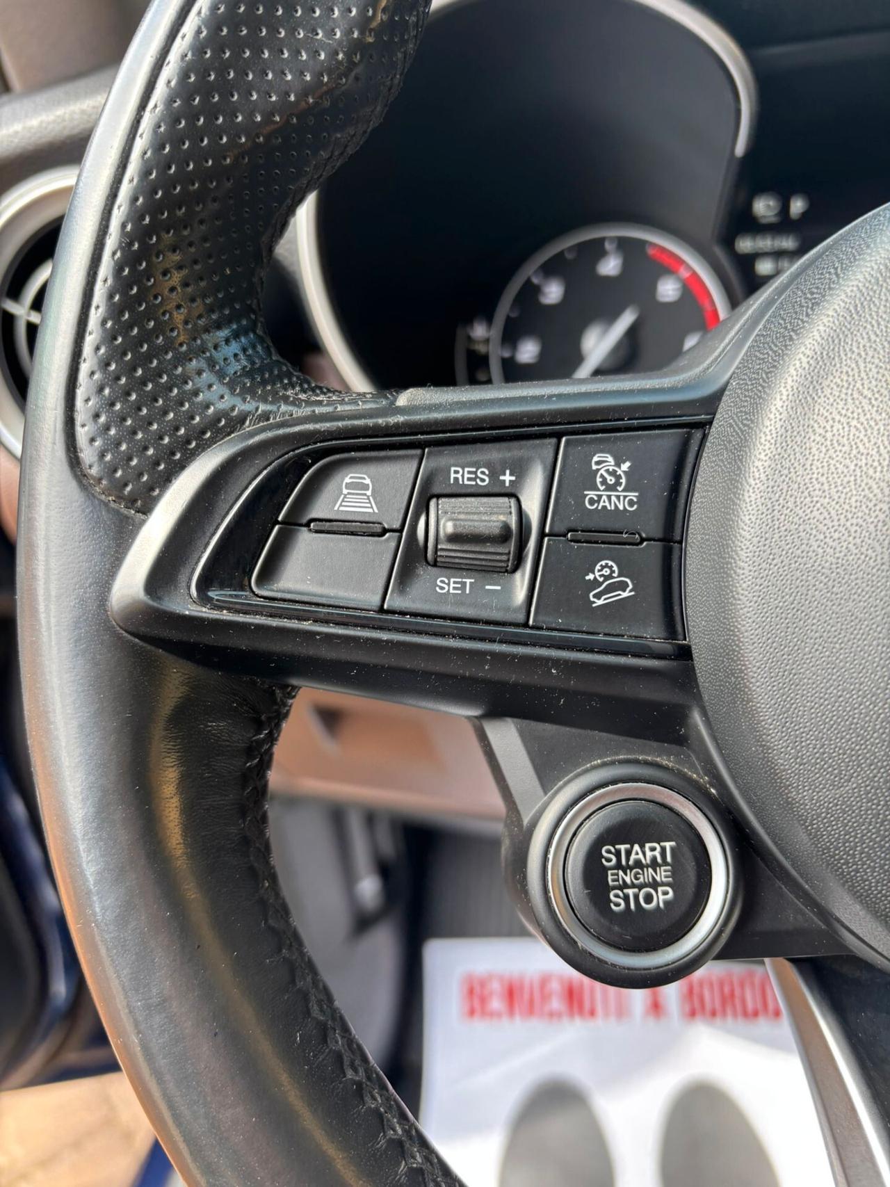 Alfa Romeo Stelvio 2.2 Turbodiesel 190 CV AT8 Q4 super