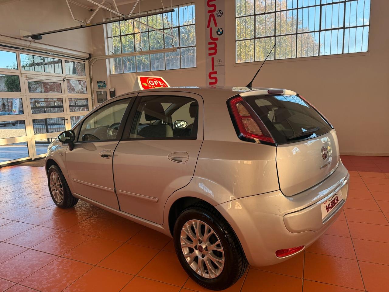 Fiat Punto Evo 1.4 5 porte Emotion GPL