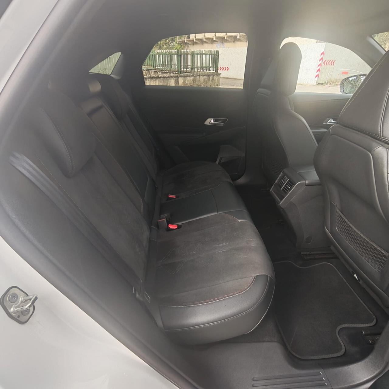 Ds 7 Crossback BlueHDi 130 aut. Performance Line