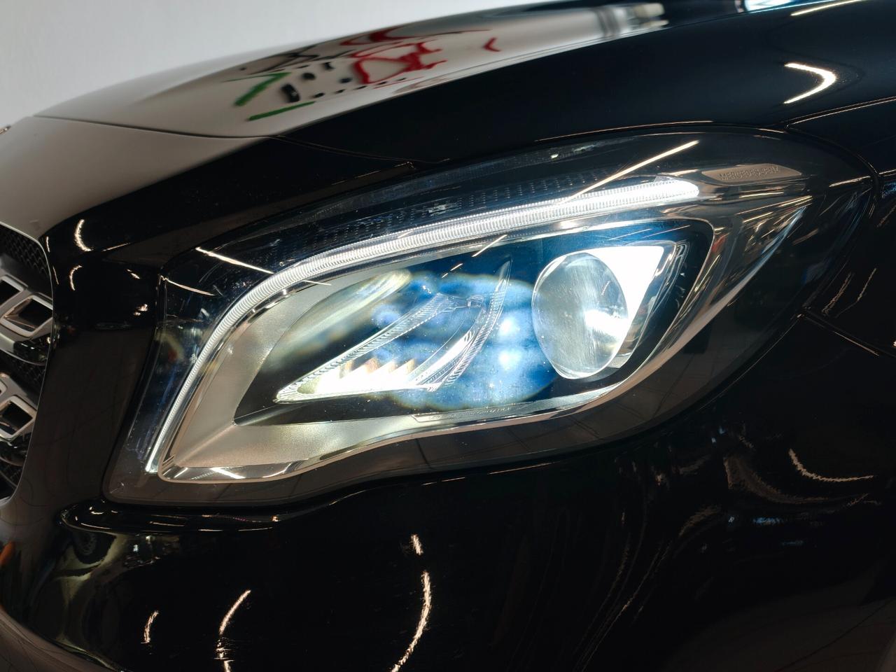 Mercedes-benz GLA 200 d Automatic Premium