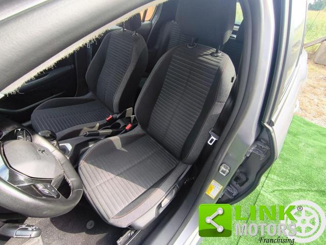 PEUGEOT 208 1.2 PURETECH