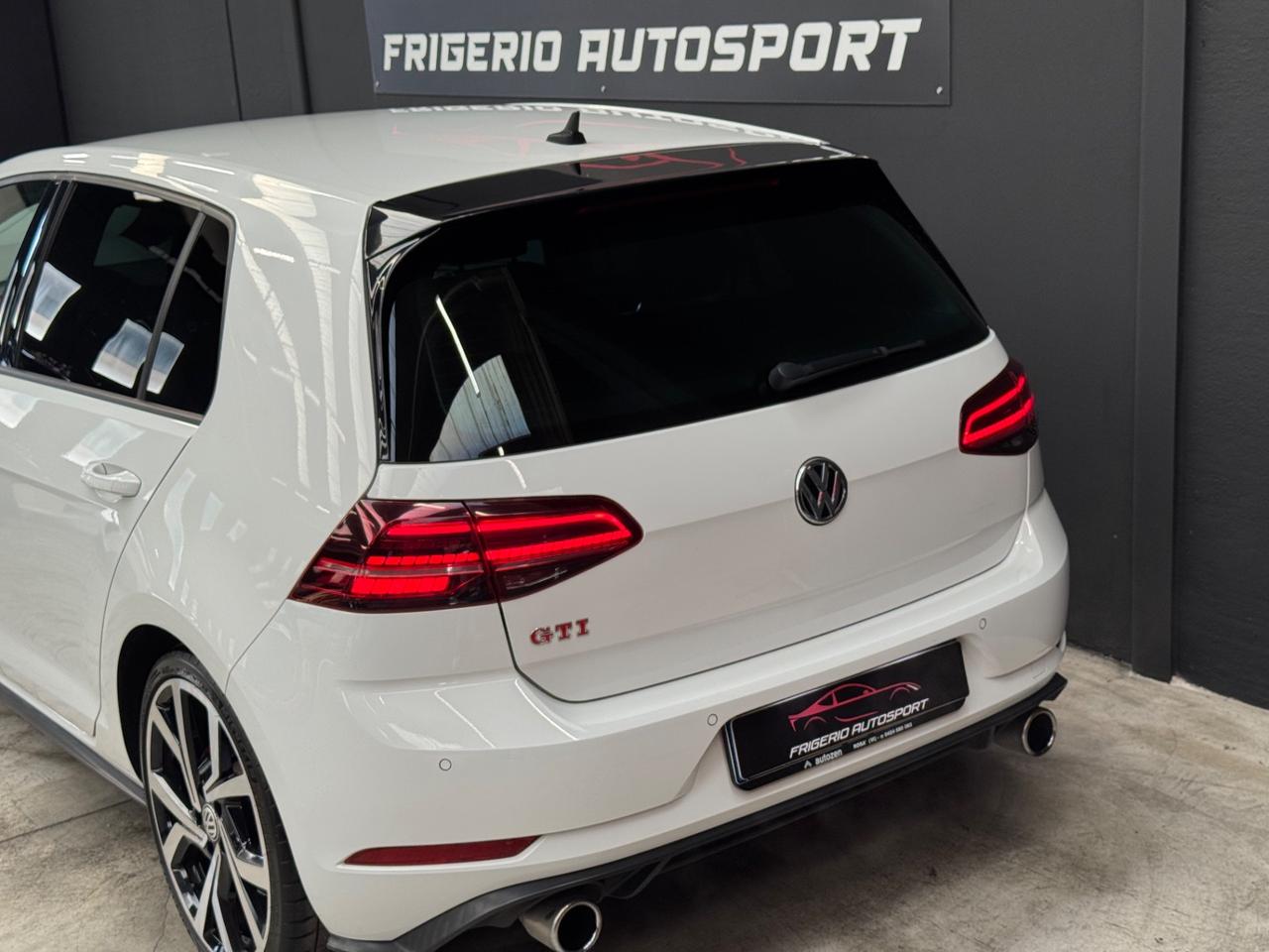 Volkswagen Golf GTI Performance 2.0 245 CV TSI DSG 5p. BMT