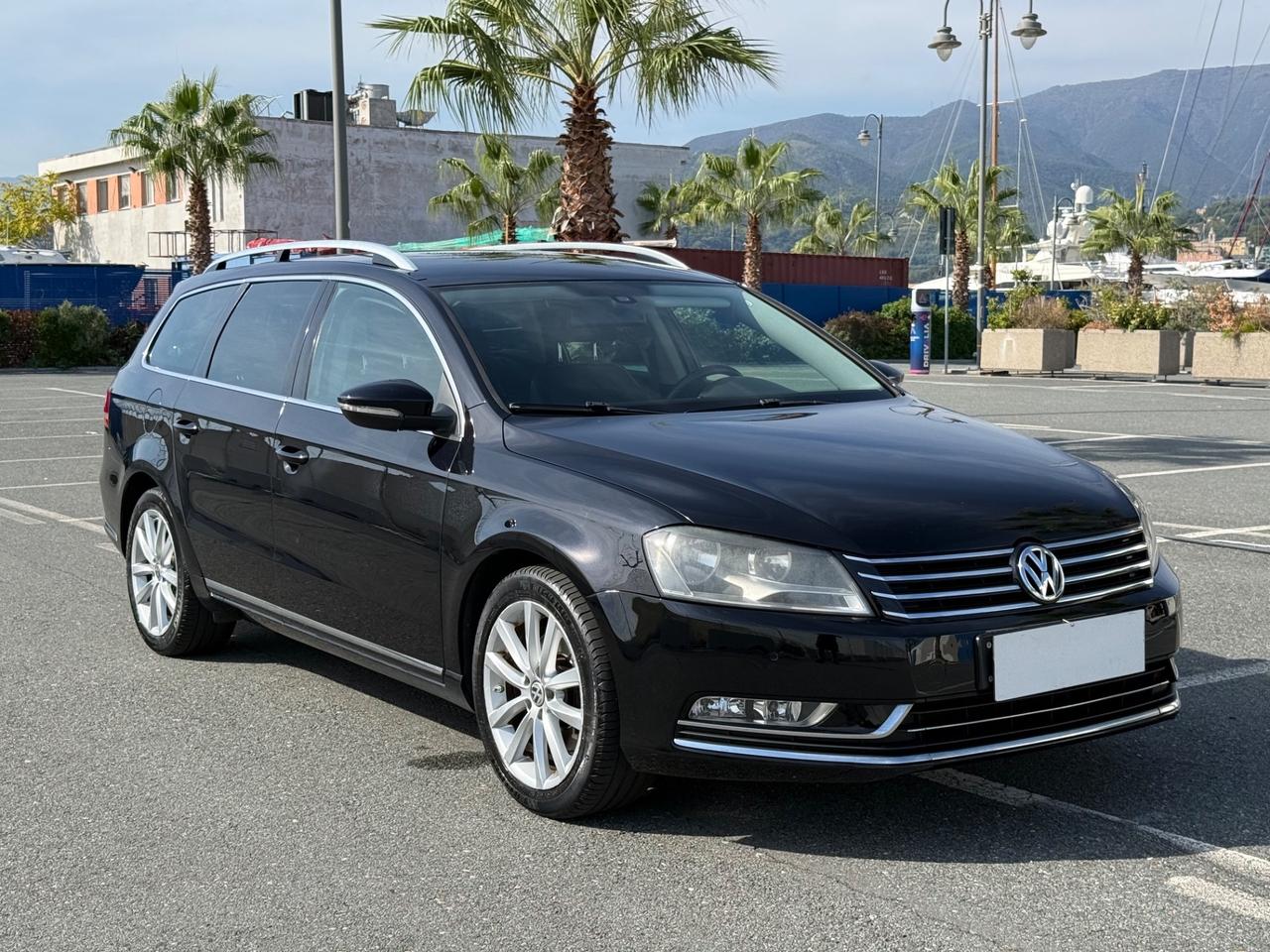 Volkswagen Passat 2.0 TDI 140 CV - Highline-FULL