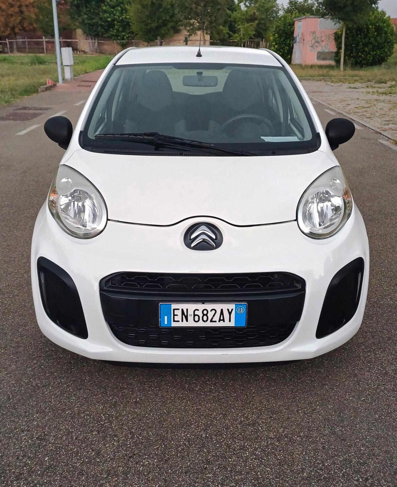 Citroen C1 1.0 5 porte DeeJay ANNO 2013