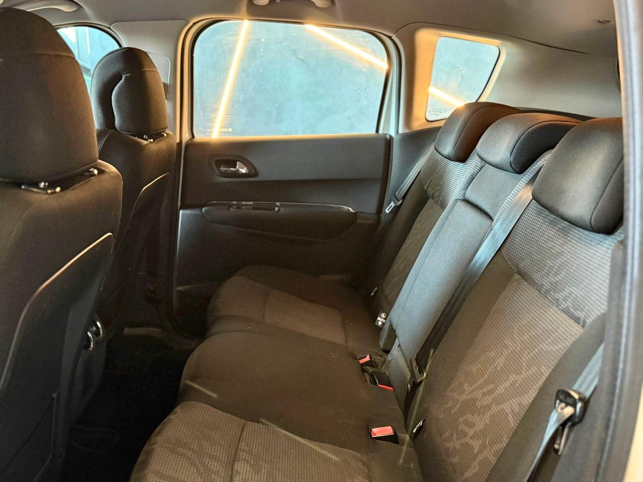 Peugeot 3008 1.6 HDi 110CV Tecno