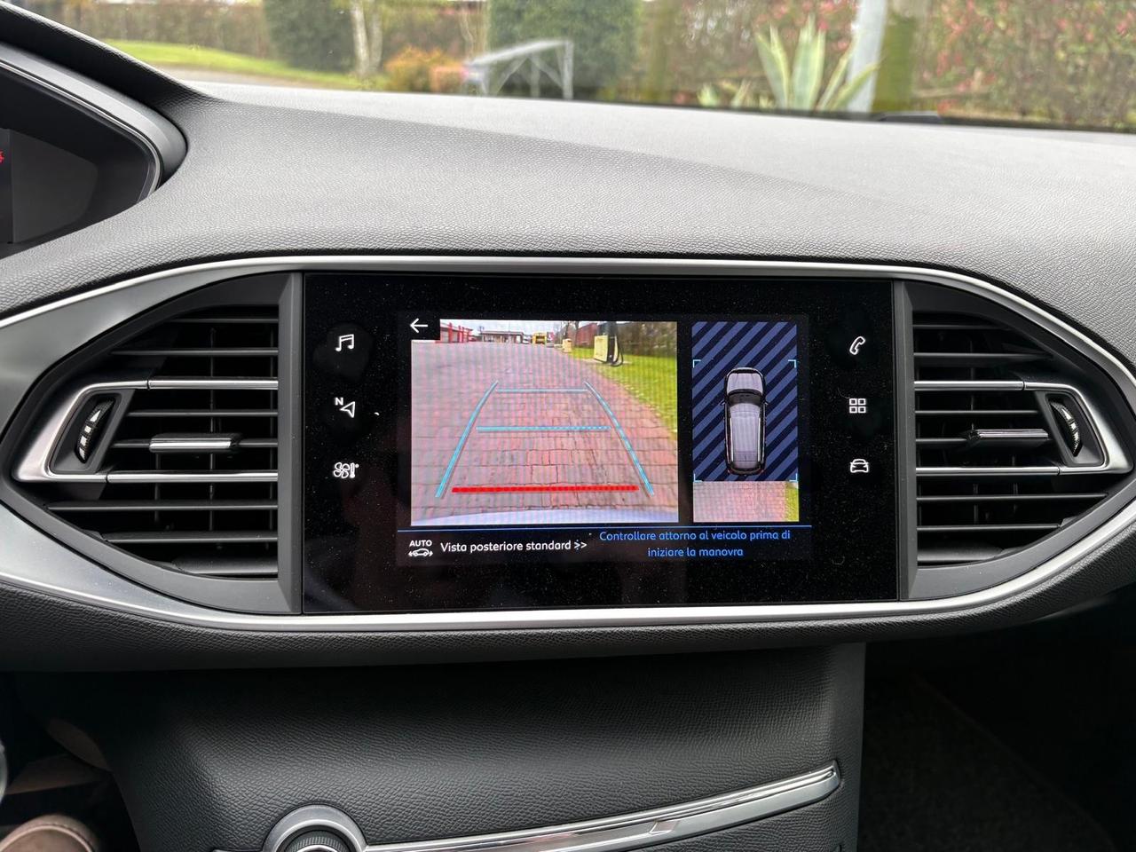 Peugeot 308 diesel 1.5 FULLOPTIONAL