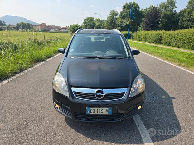 OPEL ZAFIRA 1.9 CDTI 7 POSTI"OK PER NEOPATENTATI