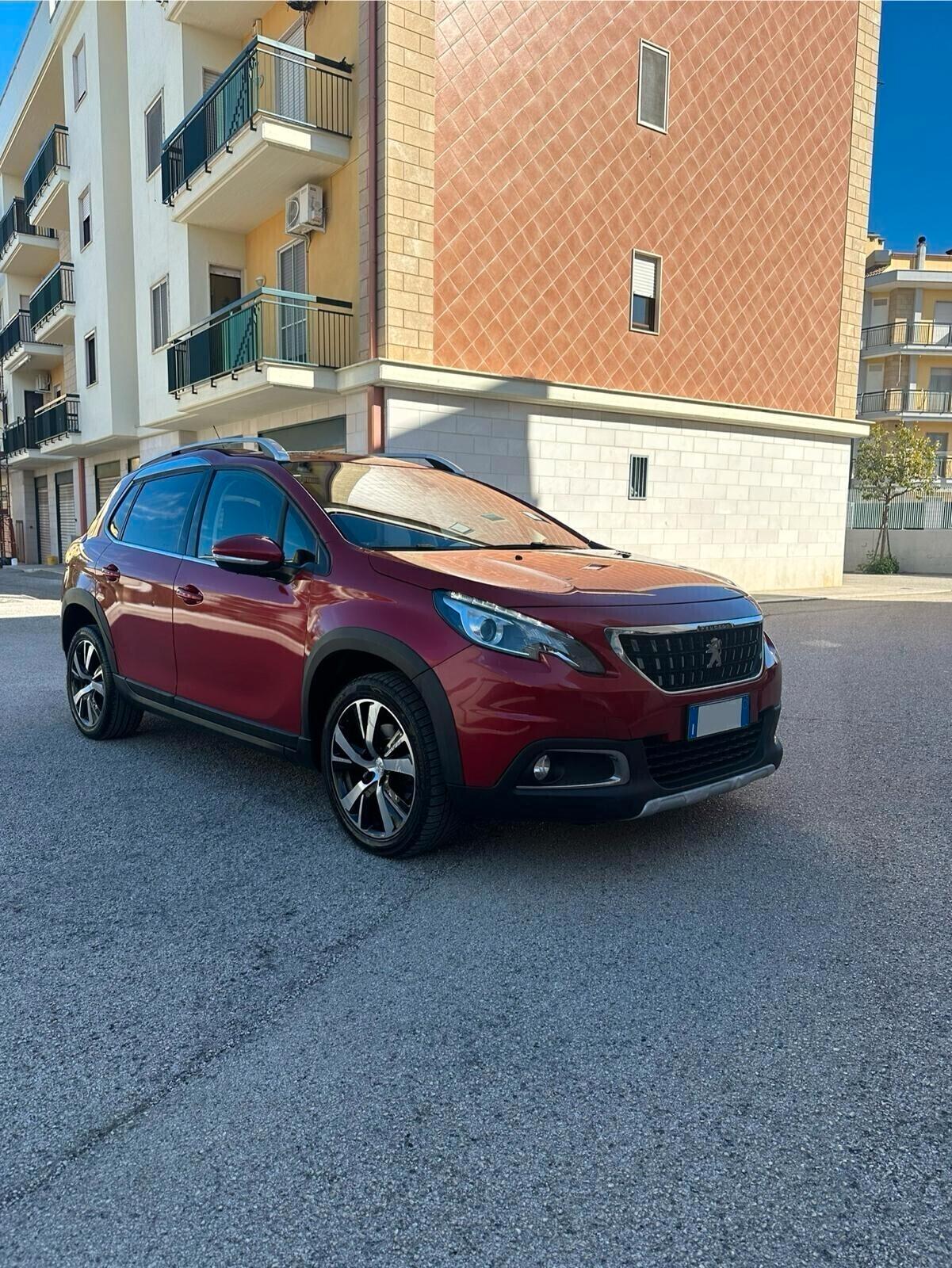 Peugeot 2008 BlueHDi 120 EAT6 S&S Allure