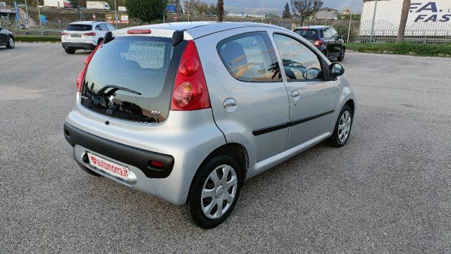PEUGEOT 107 1.0 68CV 5p. Sweet Years 2Tronic