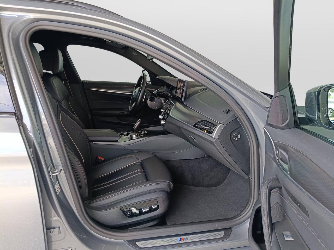 BMW Serie 5 G31 2020 Touring LCI - 520d Touring mhev 48V xdrive Msport auto