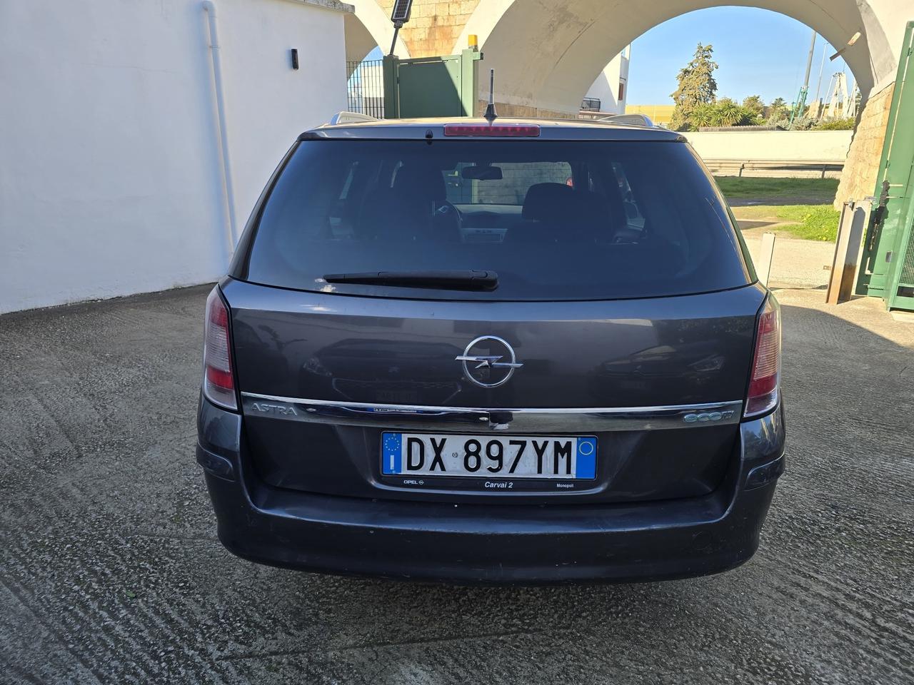 Opel Astra 1.7 CDTI 110CV Station Wagon Enjoy