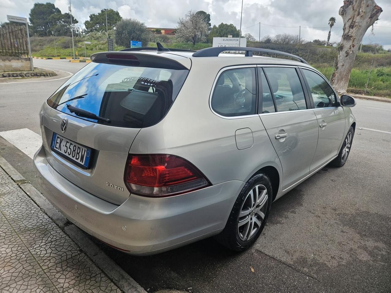 Volkswagen Golf 2.0 TDI 140cv