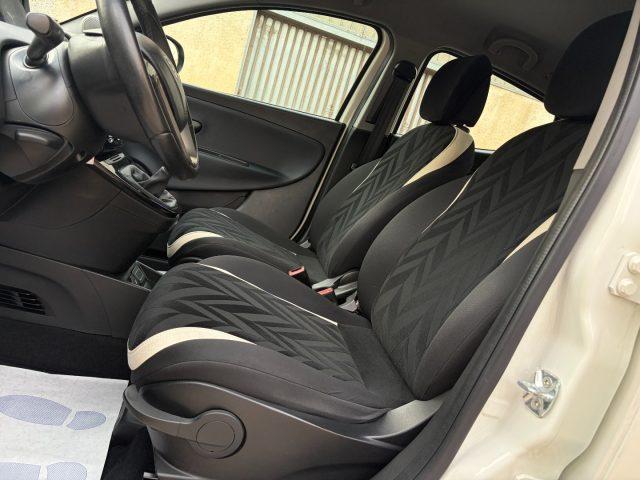 LANCIA Ypsilon 1.2 69 CV 5P. Gold