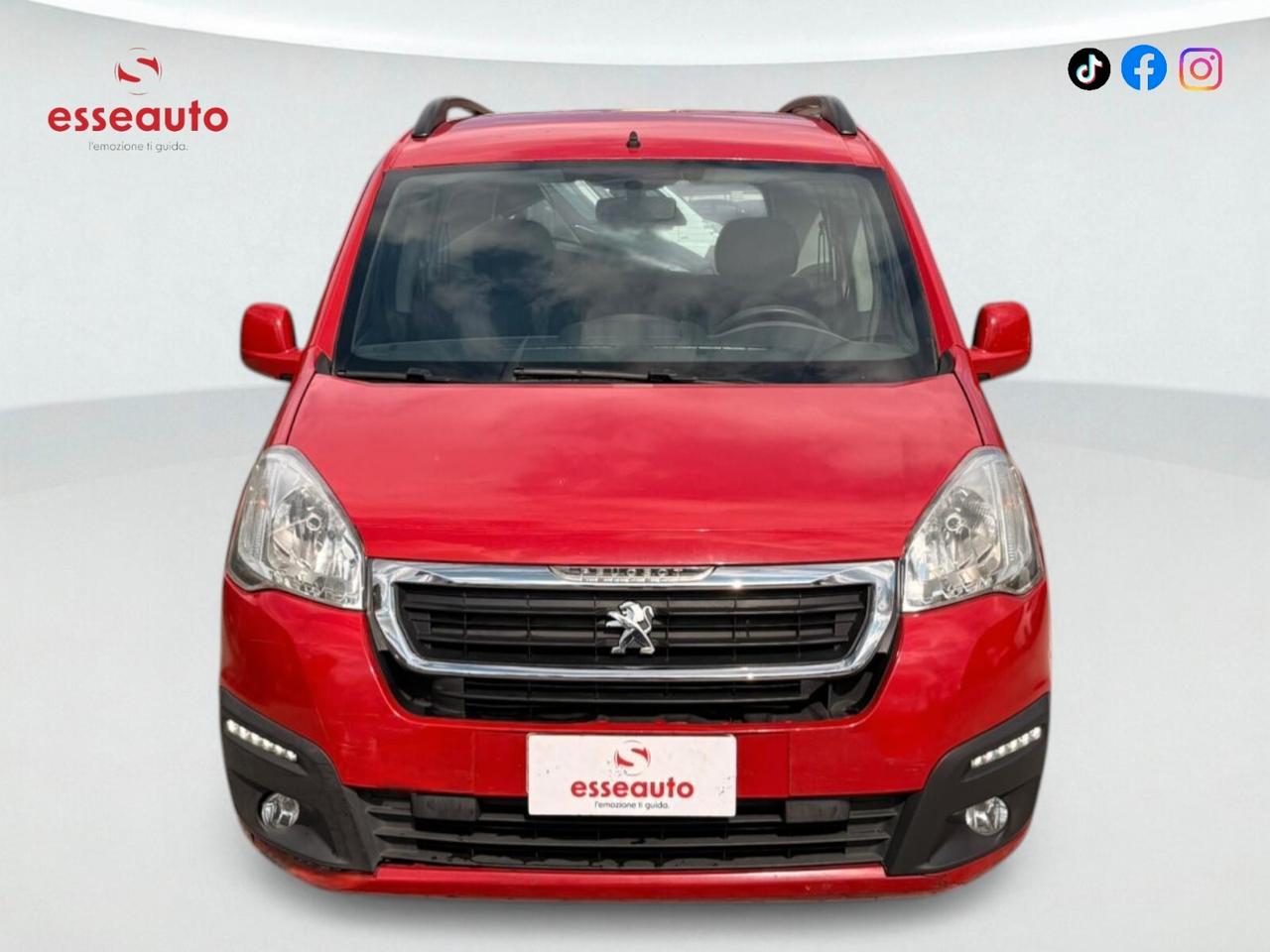 Peugeot Partner Tepee BlueHDi 100 Outdoor