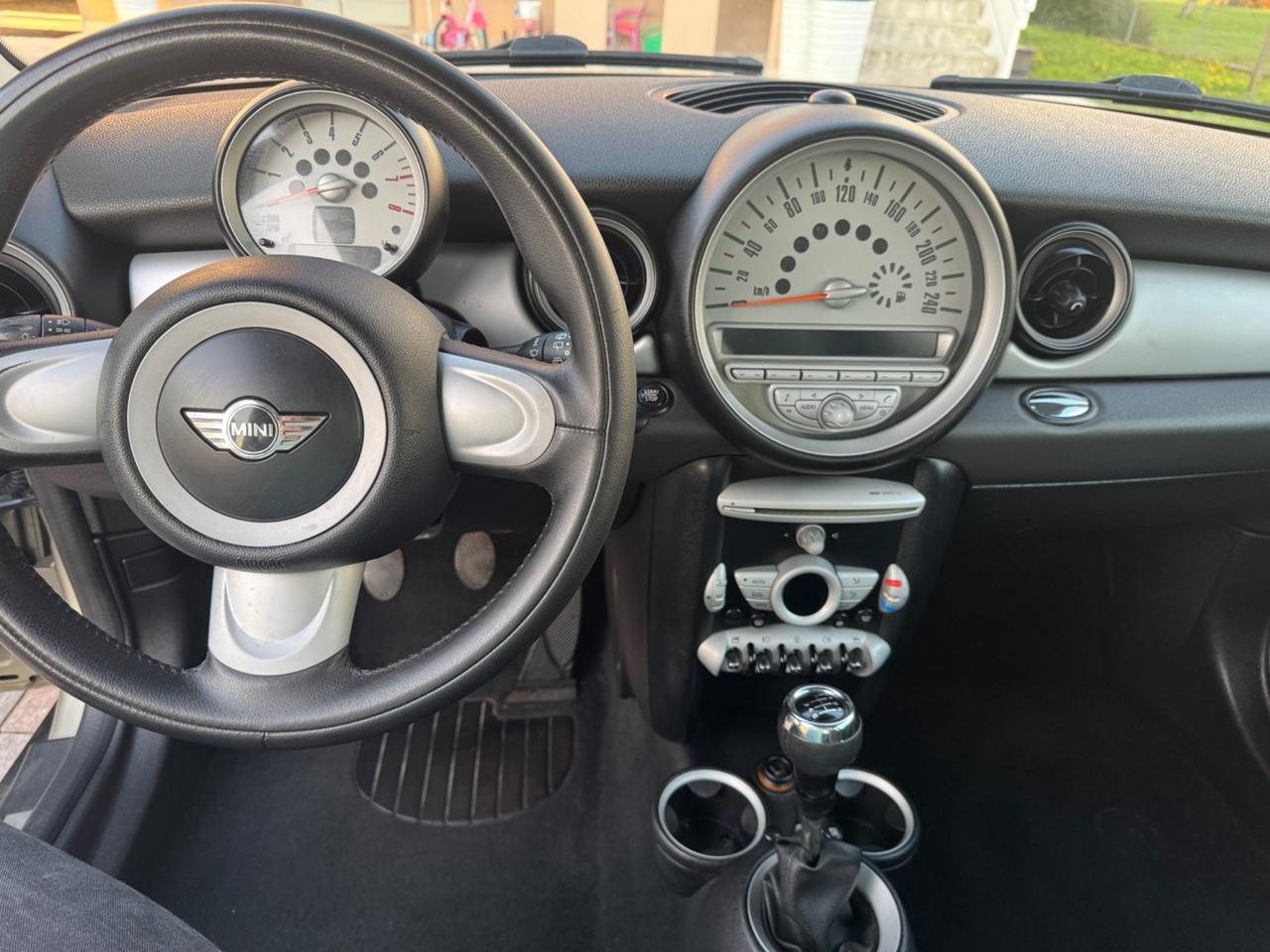 Mini 1.4 One GARANZIA
