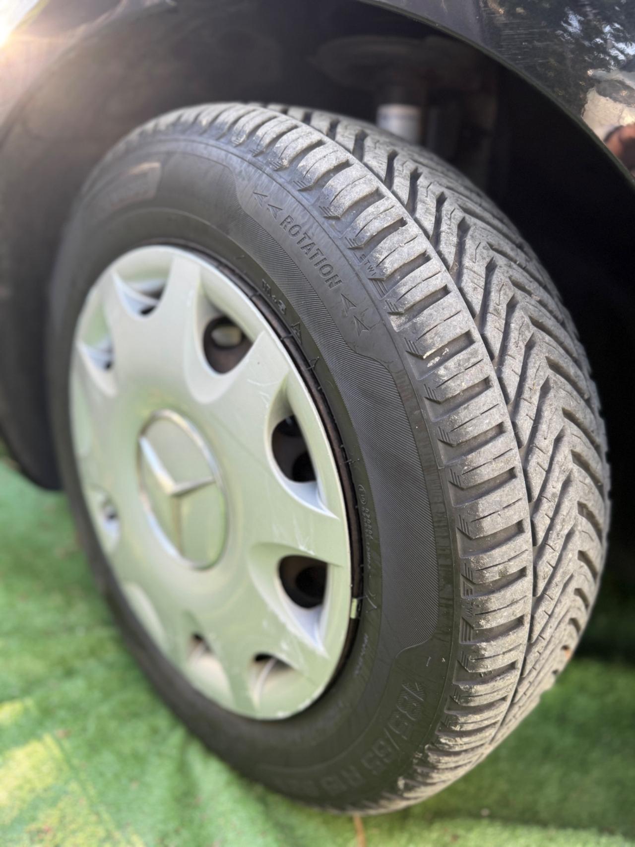 Mercedes CLASSE A180 DIESEL ELEGANCE NEOPATENTATI