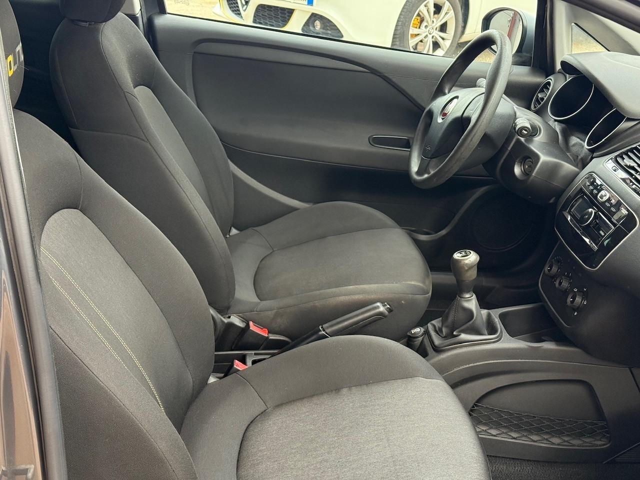 Fiat Punto 1.3 MJT II 75 CV 3 porte Young