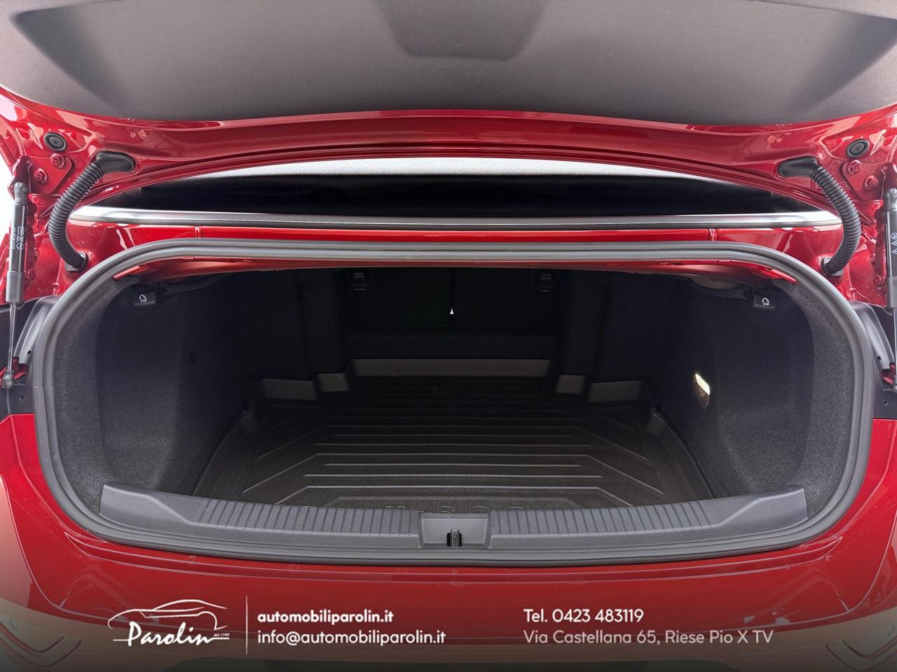 Volkswagen T-Roc Cabriolet 1.5 tsi Style dsg LED-Telecamera-CarPlay-19''