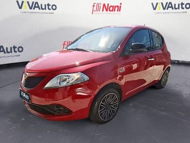 Lancia Ypsilon Ypsilon 1.0 firefly hybrid Silver s&s 70cv 5p.ti