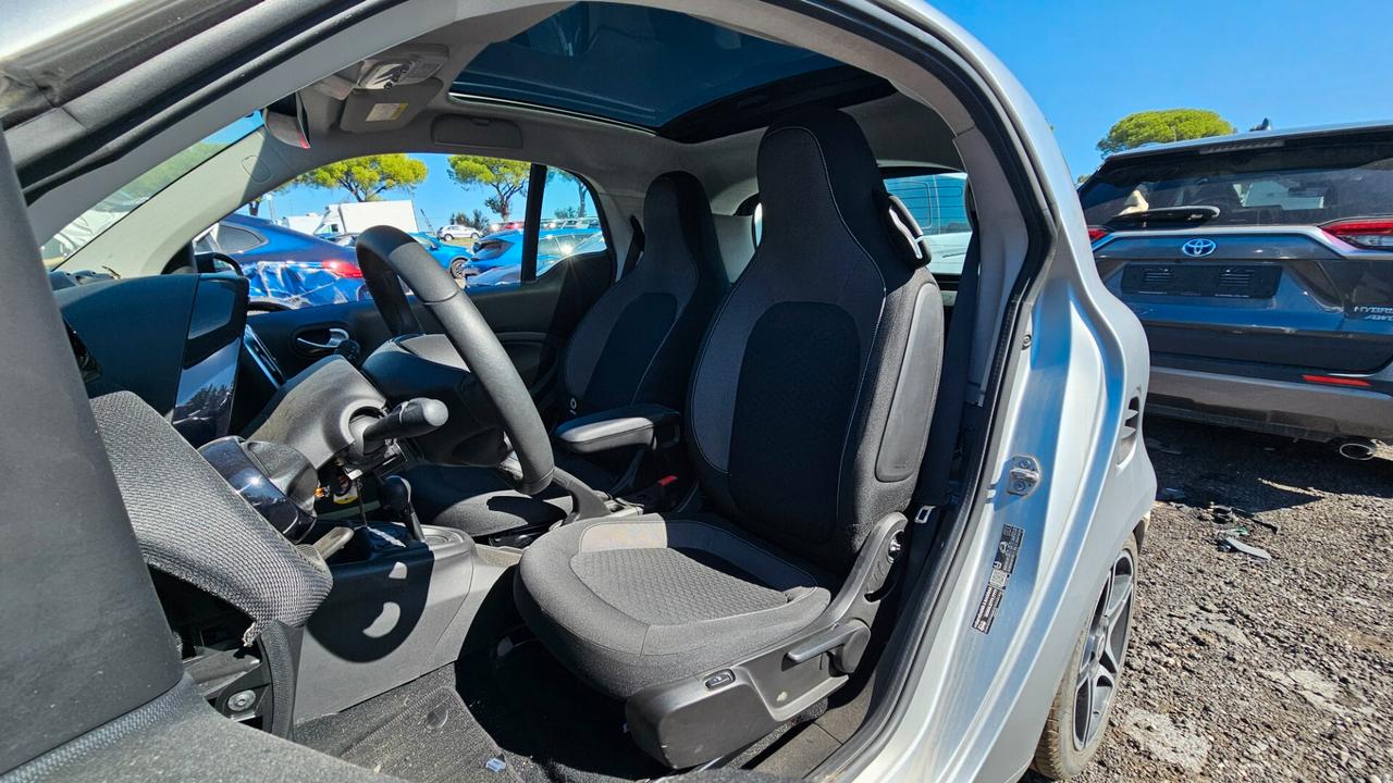 SINISTRATO Smart ForTwo EQ Pulse