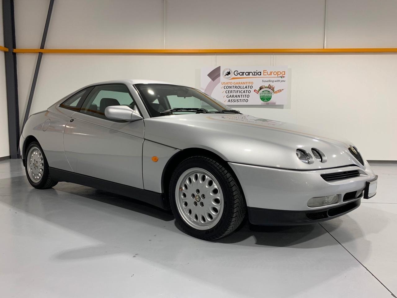 Alfa Romeo GTV 2.0i V6 turbo cat