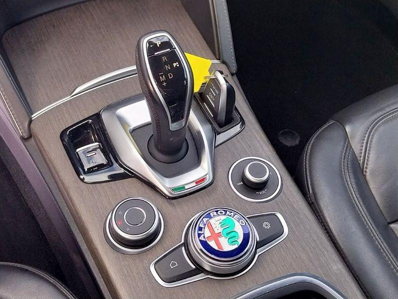 Alfa Romeo Stelvio 2020 2.2 Turbo 210cv Ti Q4 AT8
