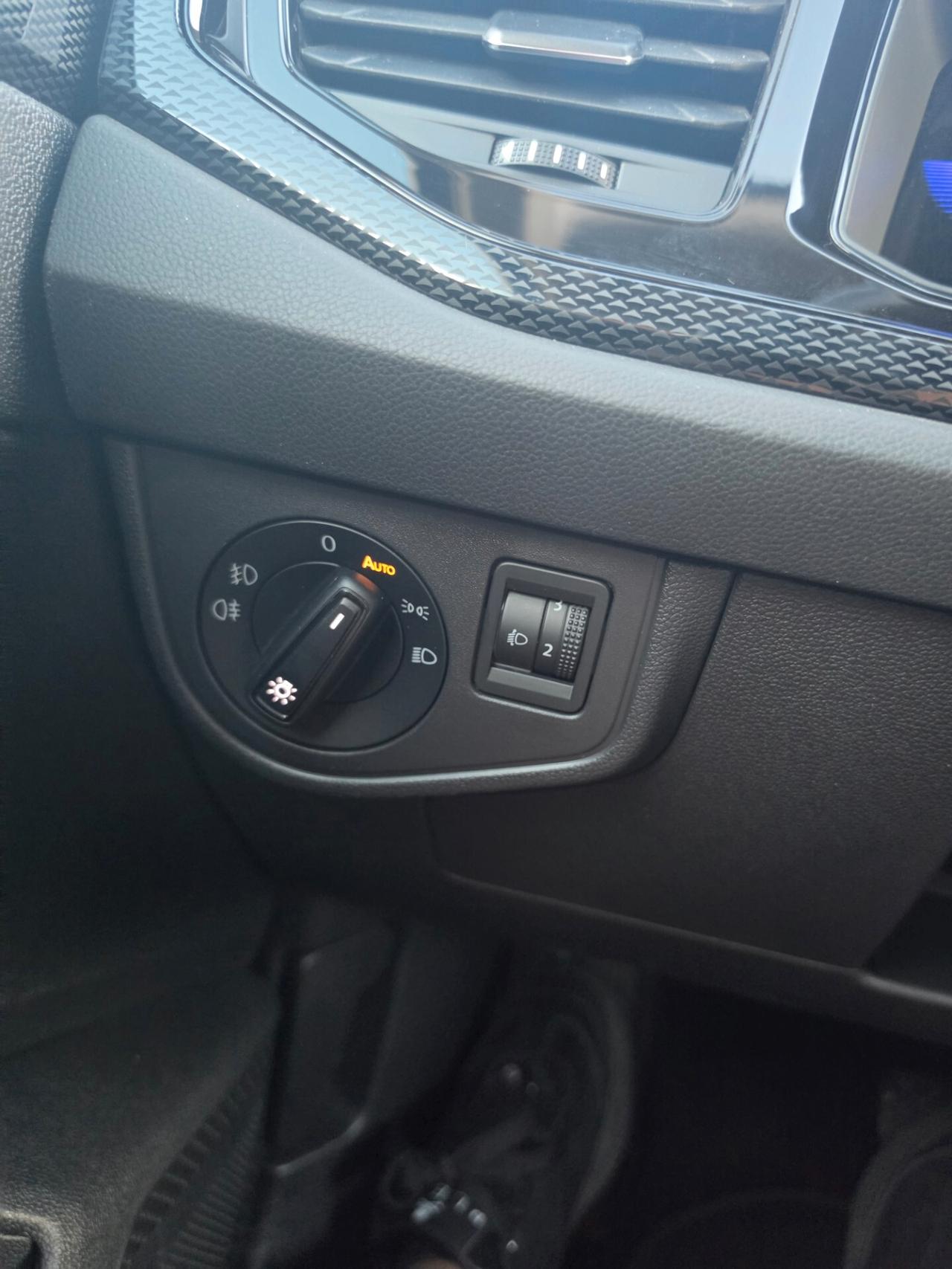 Volkswagen Polo 1.0 TSI DSG Style