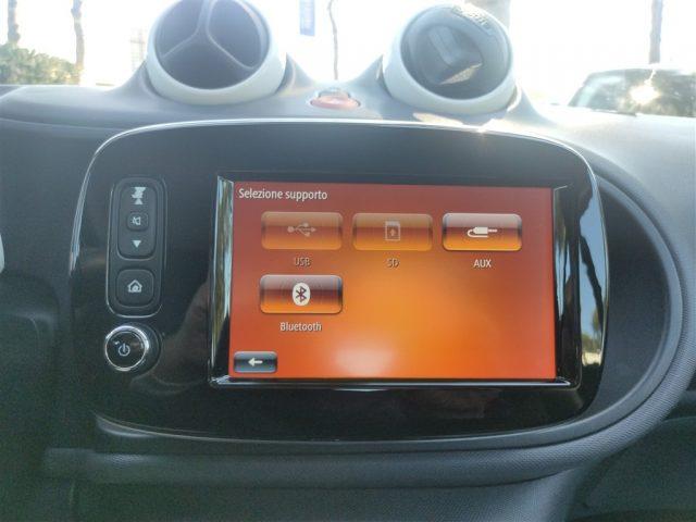 SMART ForTwo 1.0 ANDROID AUTO,CRUISE,CERCHI LEGA,CLIMA ..