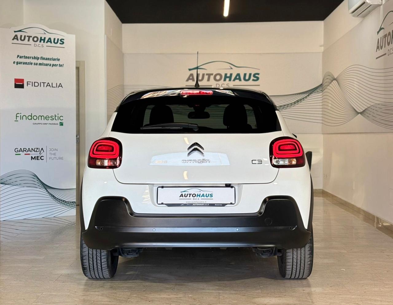 Citroen C3 1.2 Benzina 83 cv -Shine Pack Navigatore e Telecamera