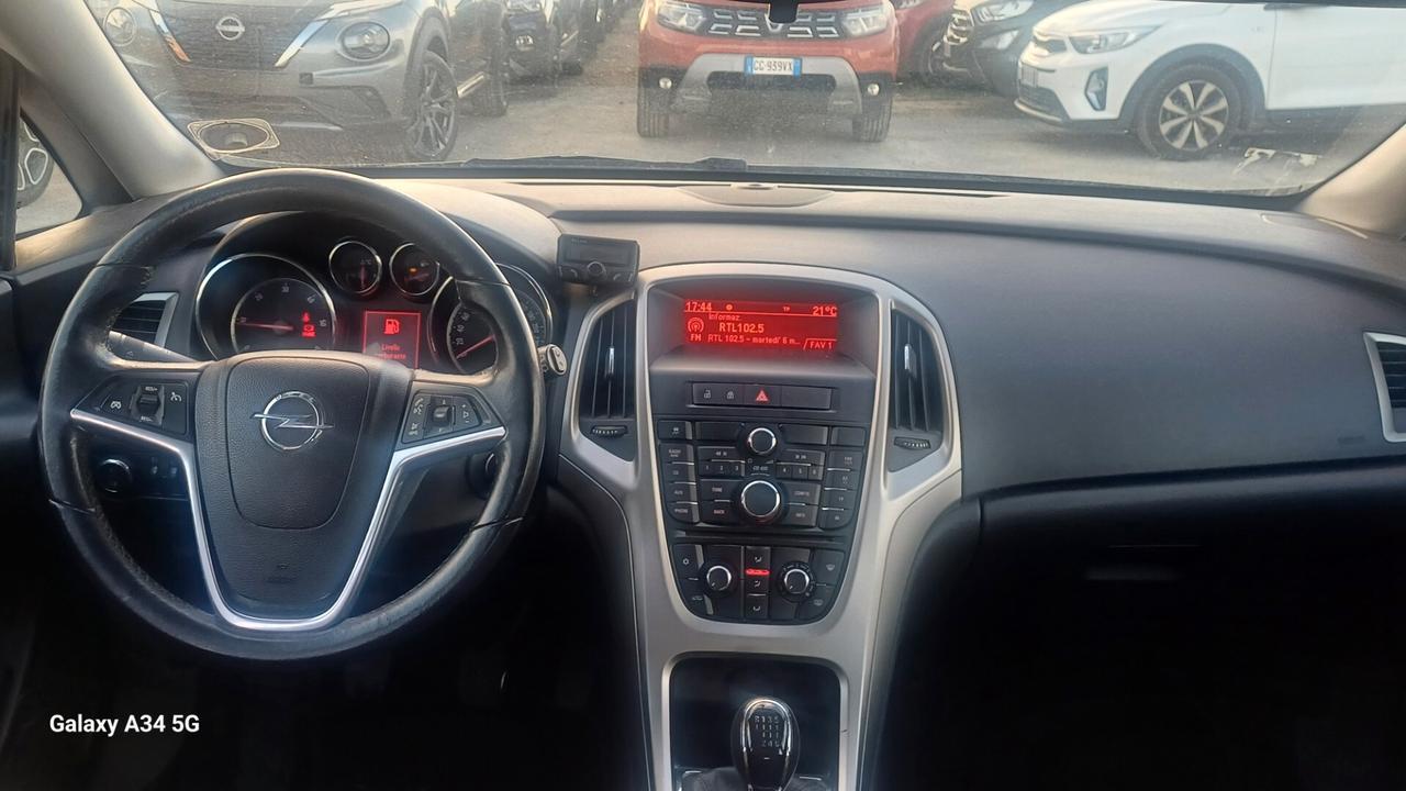 Opel Astra 1.7 CDTI 110CV Sports Tourer Cosmo