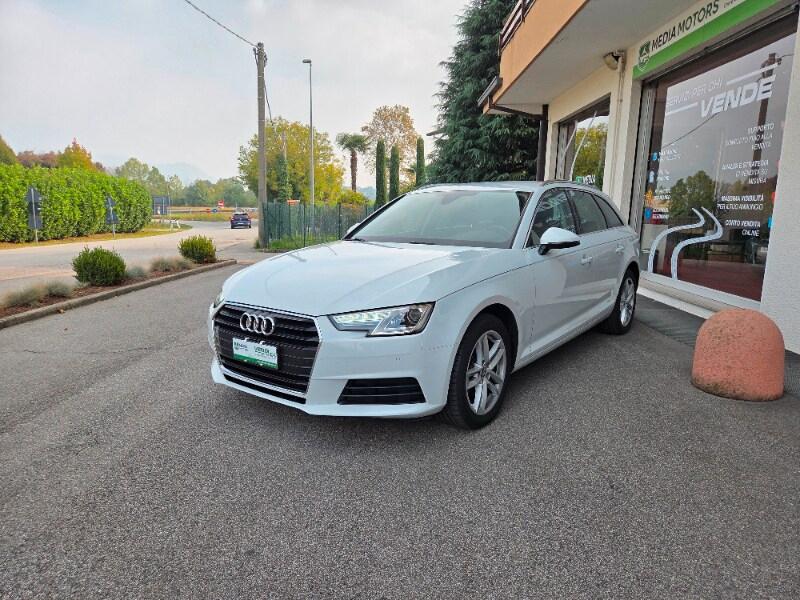 AUDI A4 5ª serie A4 Avant 2.0 TDI 150 CV S tro...