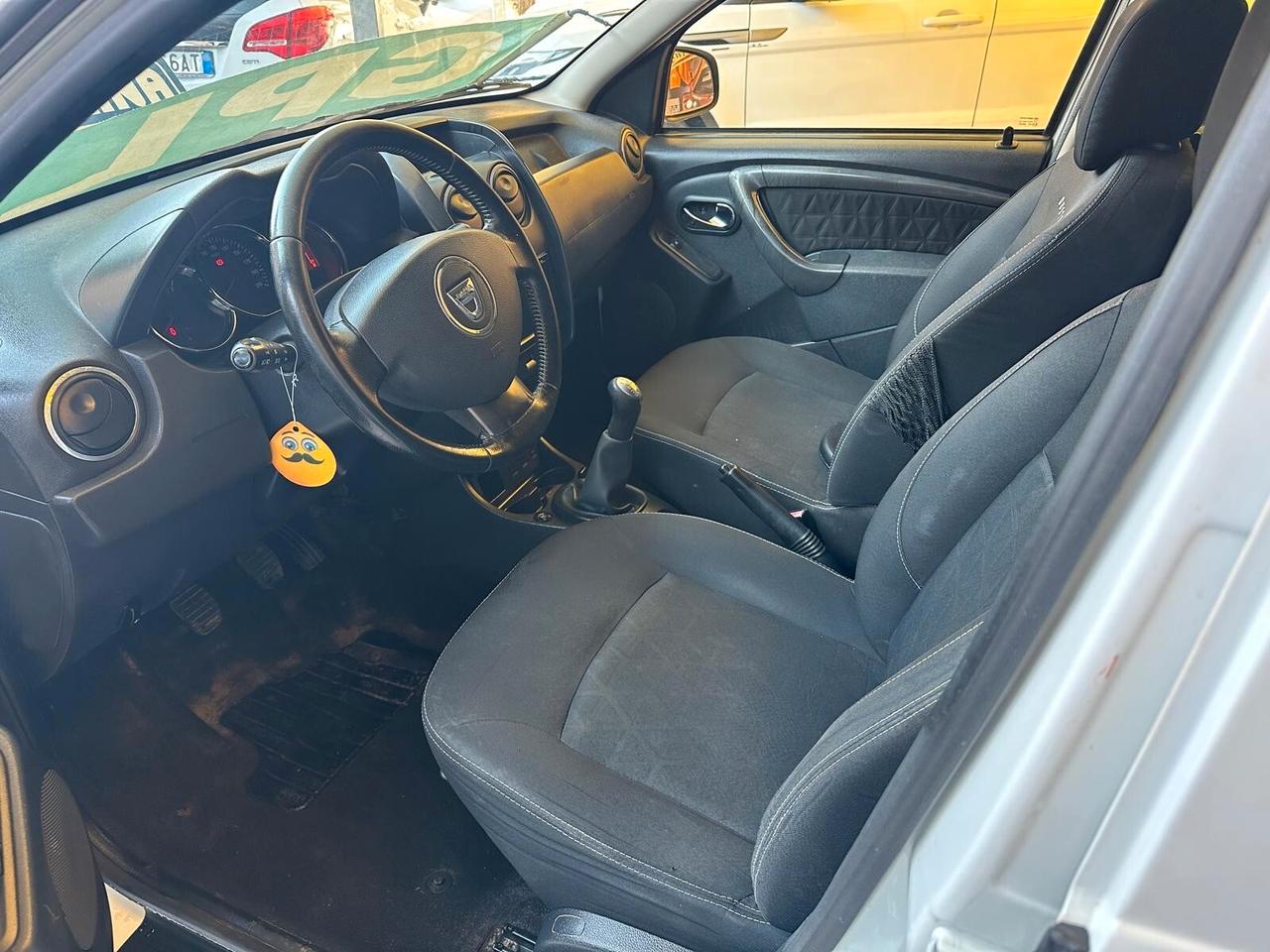 Dacia Duster 1.6cc gpl 12 mesi garanzia-2014