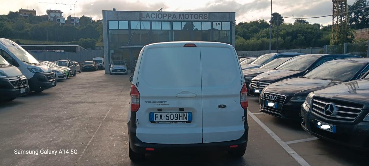 Ford Transit Courier 1.5 TDCi 75CV Van Entry