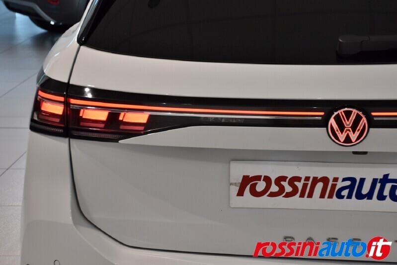 VOLKSWAGEN PASSAT 2.0 TDI 150 CV DSG ELEGANCE MATRIX LED - BAULE ELE