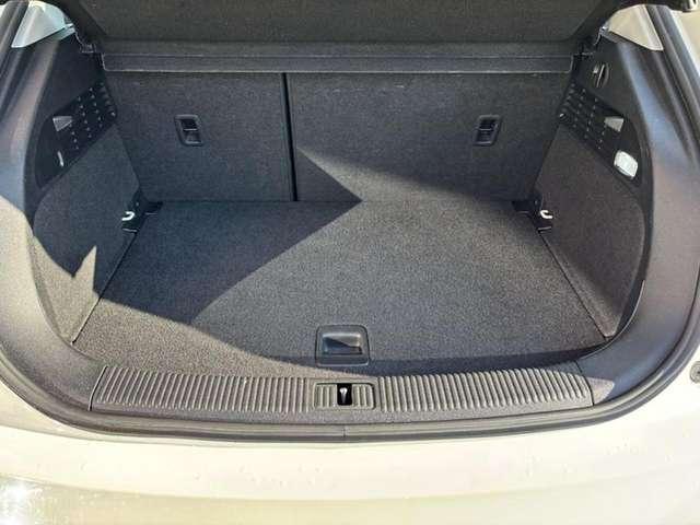 Audi A1 1.6 TDI Attraction XENON-BLUETOOTH