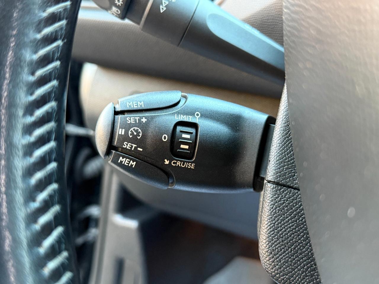 Peugeot 308 BlueHDi EAT6 Allure NAVI PELLE LED