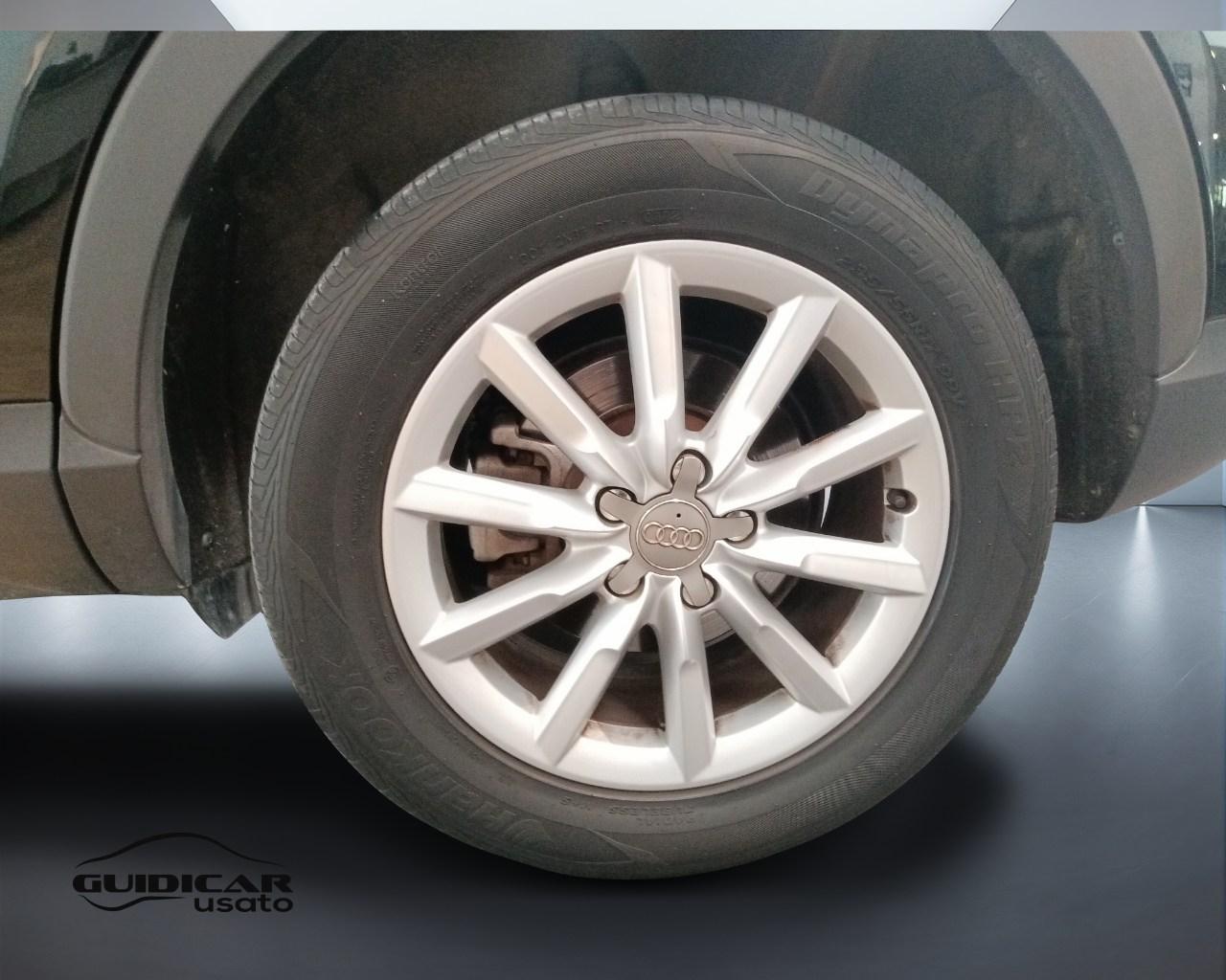 AUDI Q3 I 2015 - Q3 2.0 tdi Business 120cv