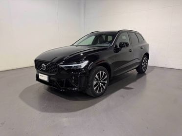 VOLVO XC60 B4 PLUS DARK AUTO