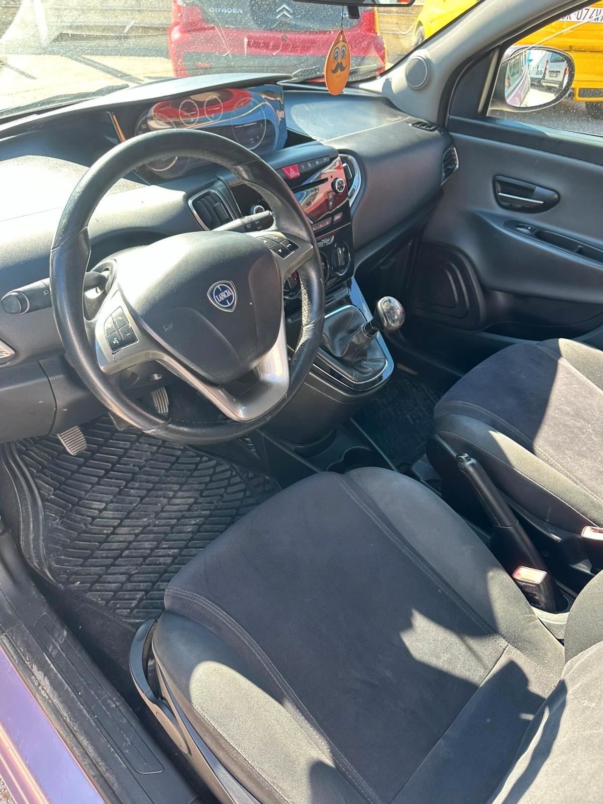 Lancia Ypsilon 1.3 MJT 16V 95 CV 5 porte S&S Elefantino