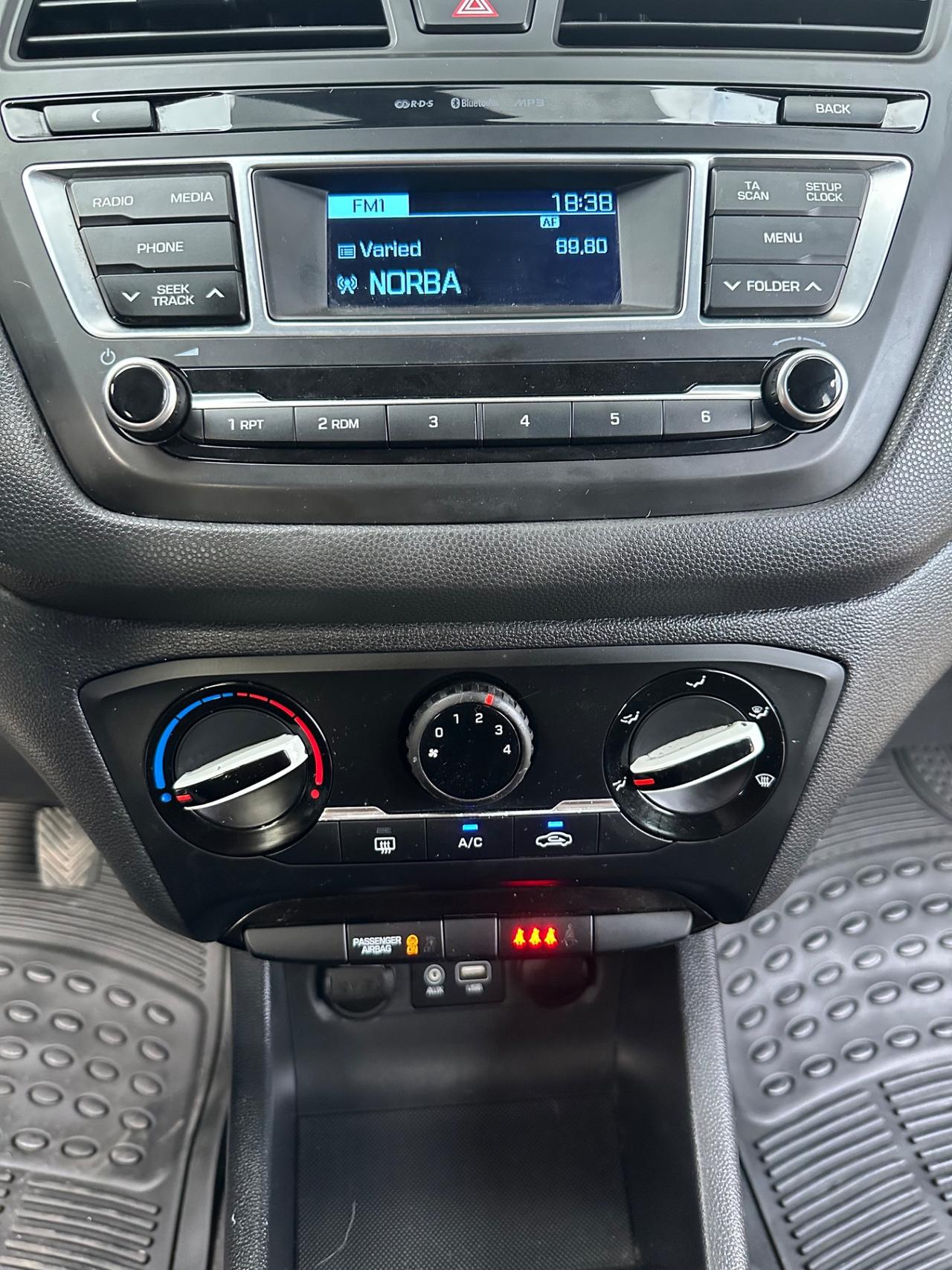 Hyundai i20 1.2 MPI 75cv GPL 5 porte Classic