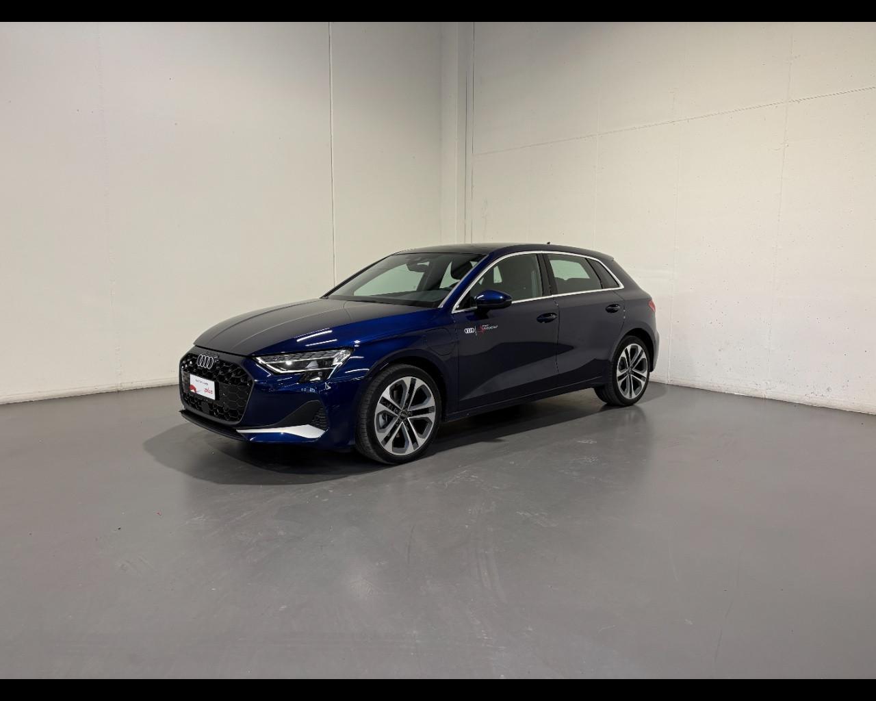 AUDI A3 SPORTBACK 40 TFSIe S-TRONIC