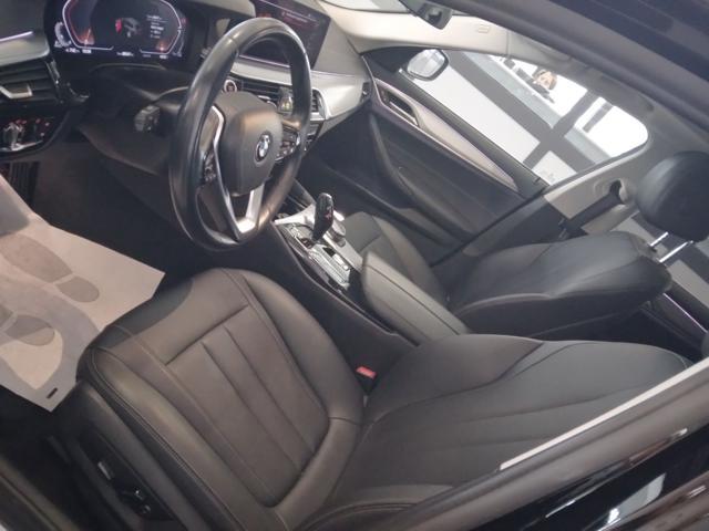 BMW 520 d 48V Touring Business