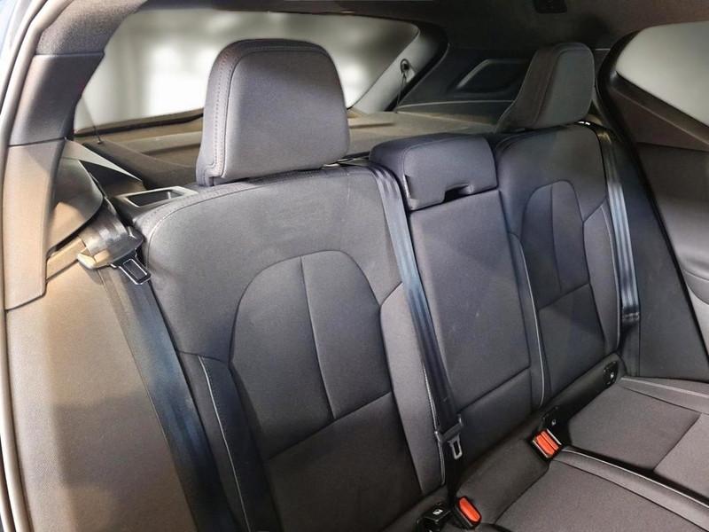 VOLVO XC40 T4 PLUG-IN HYBRID AUTO RECHARGE R-DESIGN 5 PORTE SUV