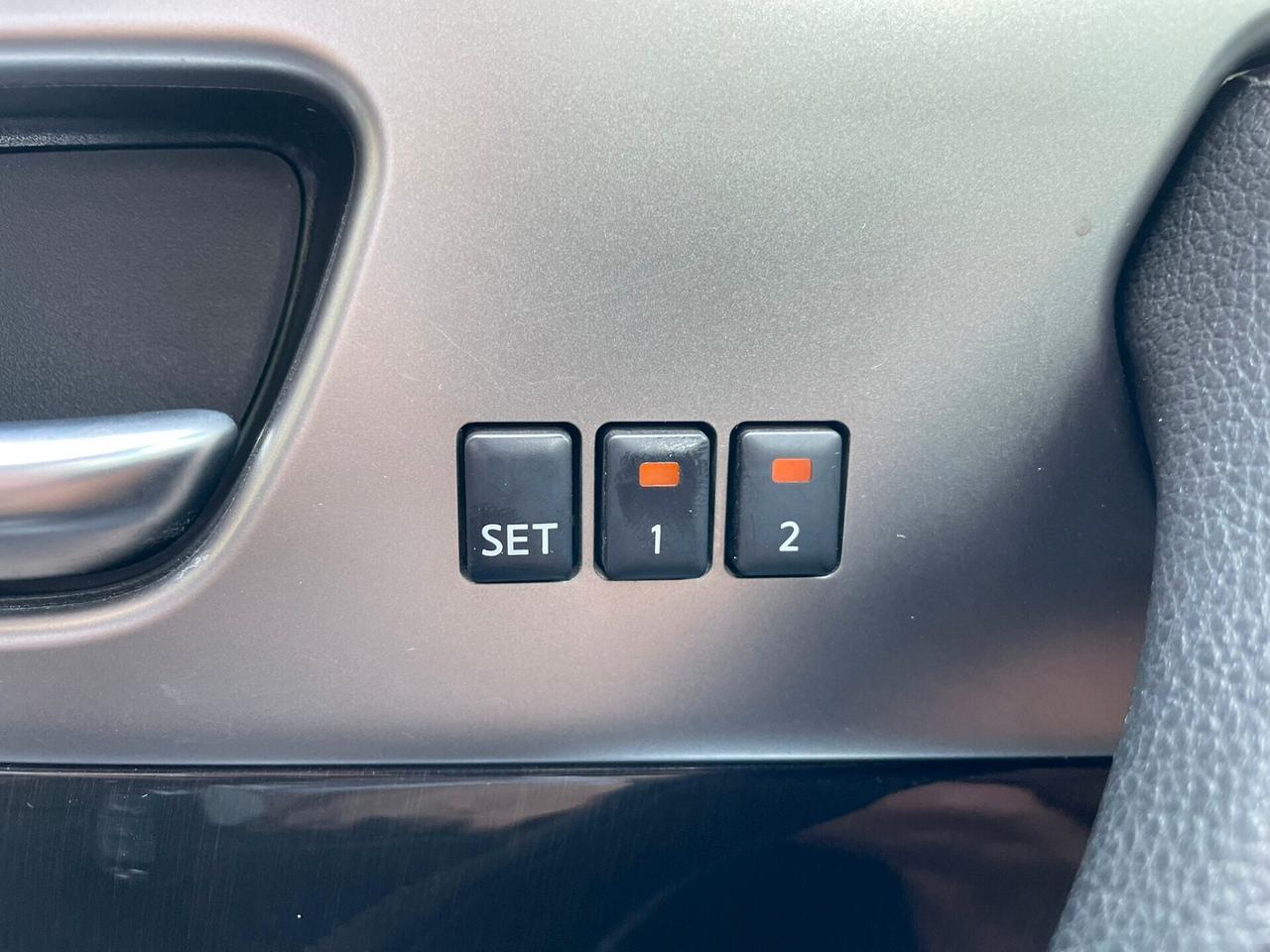 INFINITI FX30d S PREMIUM BLACK EDITION